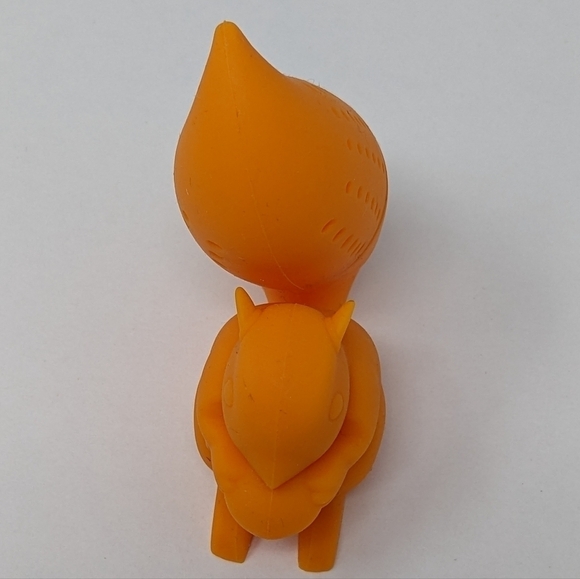 Squirrel Tea Infuser Autumn Fall - Picture 2 of 3